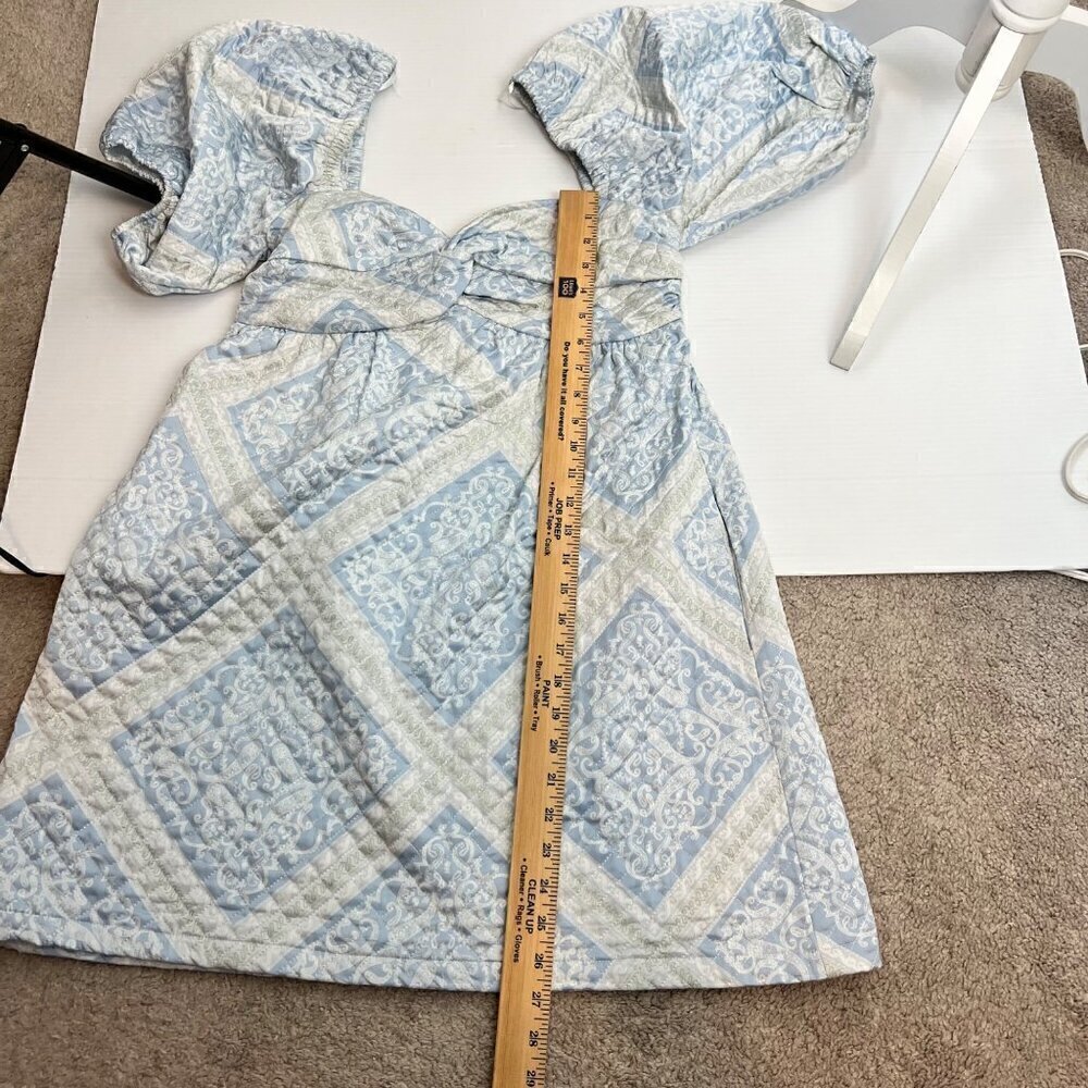En Saison Aim to Impress Quilted Satin Puff Sleeve Mini Dress Size M Blue Print - Picture 16 of 16